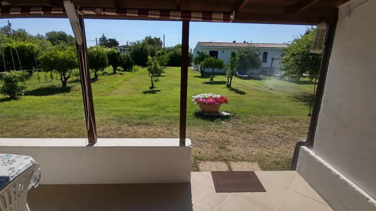 Villa Gladyr Lotzorai